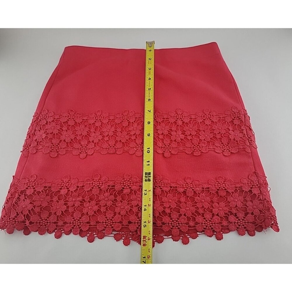 J. Crew Daisy Floral Crochet Lace Mini Skirt Size 00 Red Pink Emblished Preppy - Picture 4 of 11